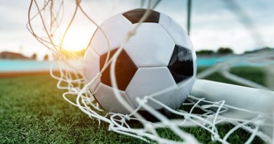 ফুটবল খেলার নিয়ম কানুন